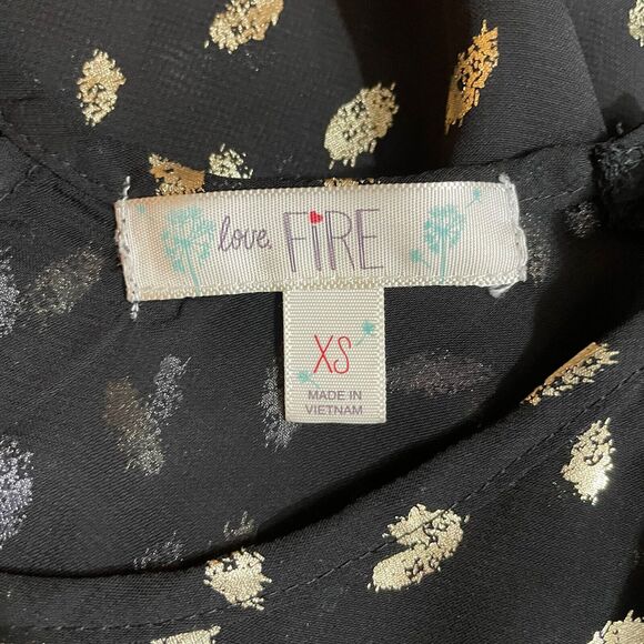 Love Fire Women's XS Black Cold Shoulder Blouse - Picture 5 of 5